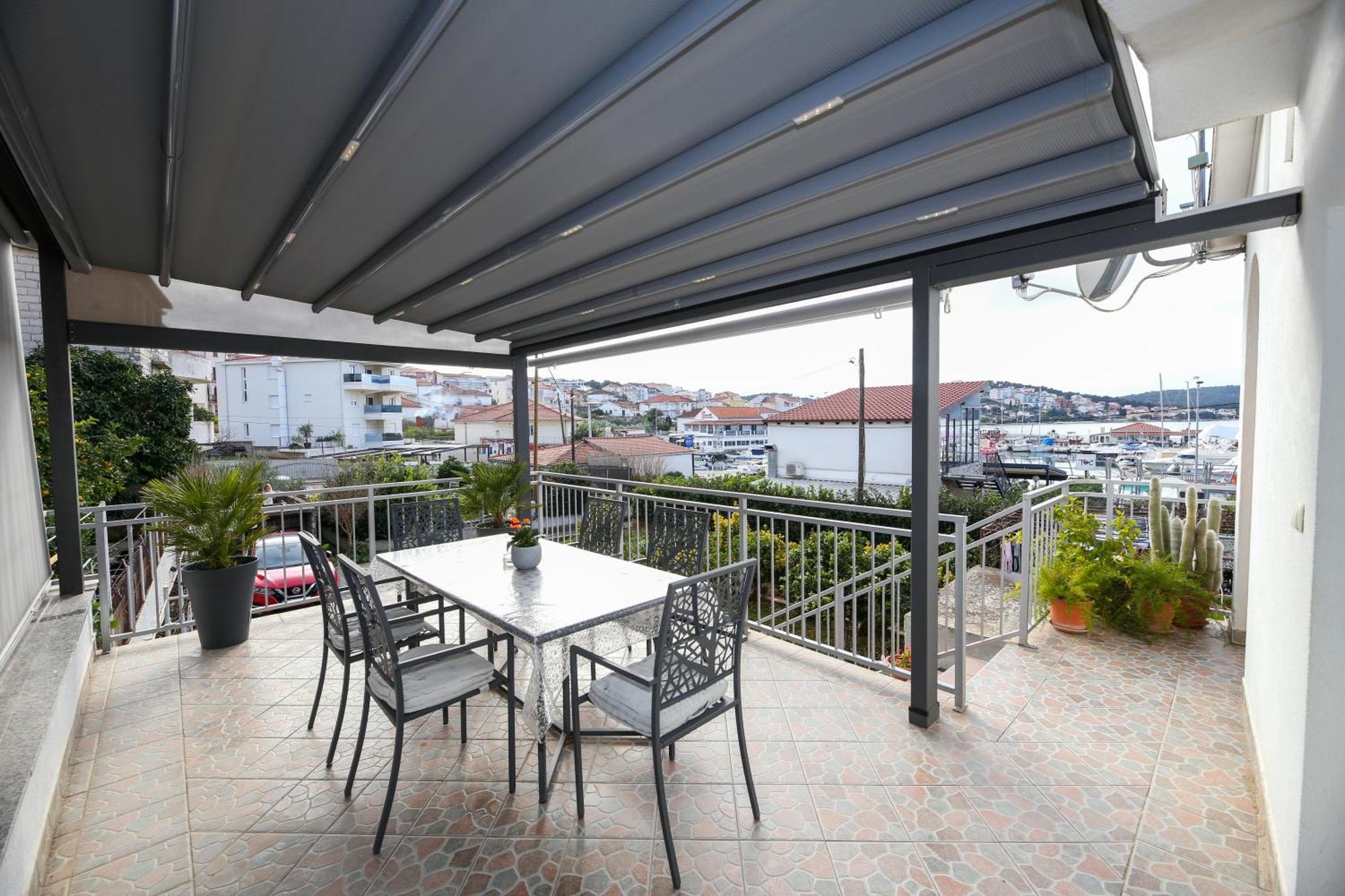 טרוגיר Apartments Vaska מראה חיצוני תמונה