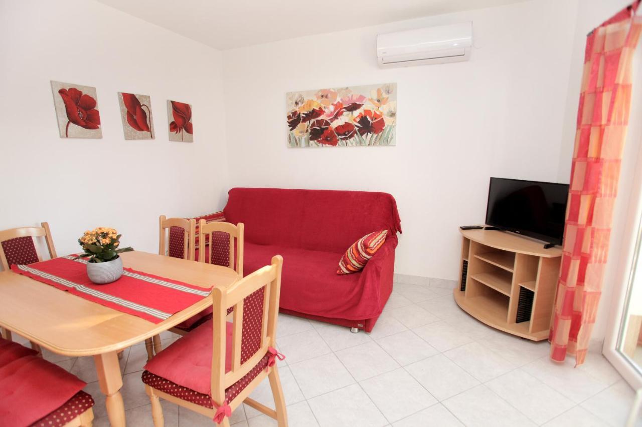 טרוגיר Apartments Vaska מראה חיצוני תמונה