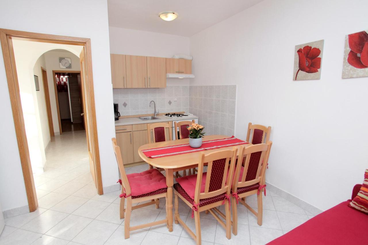 טרוגיר Apartments Vaska מראה חיצוני תמונה